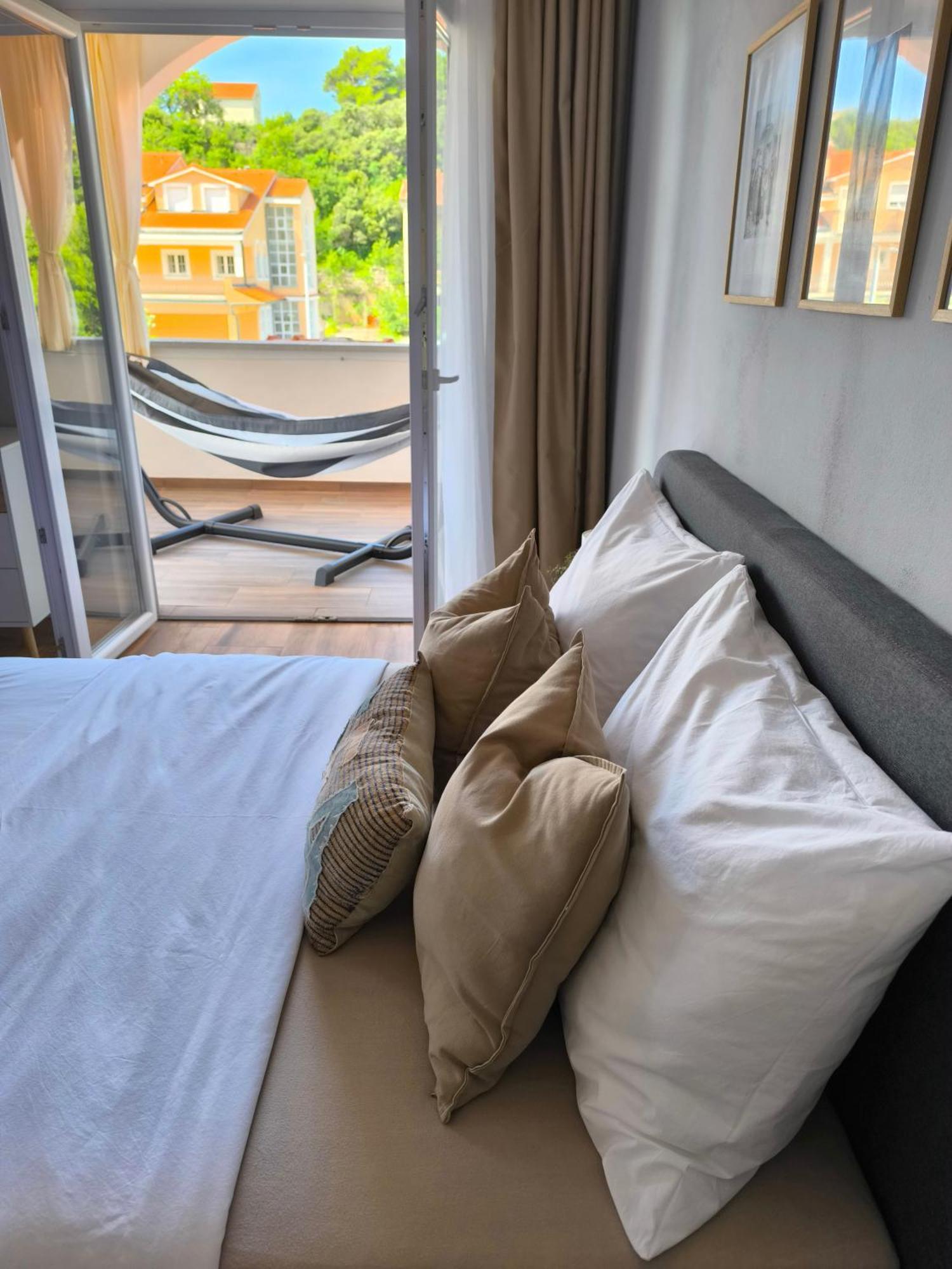 House Kapetanovic Hotel Palit Room photo