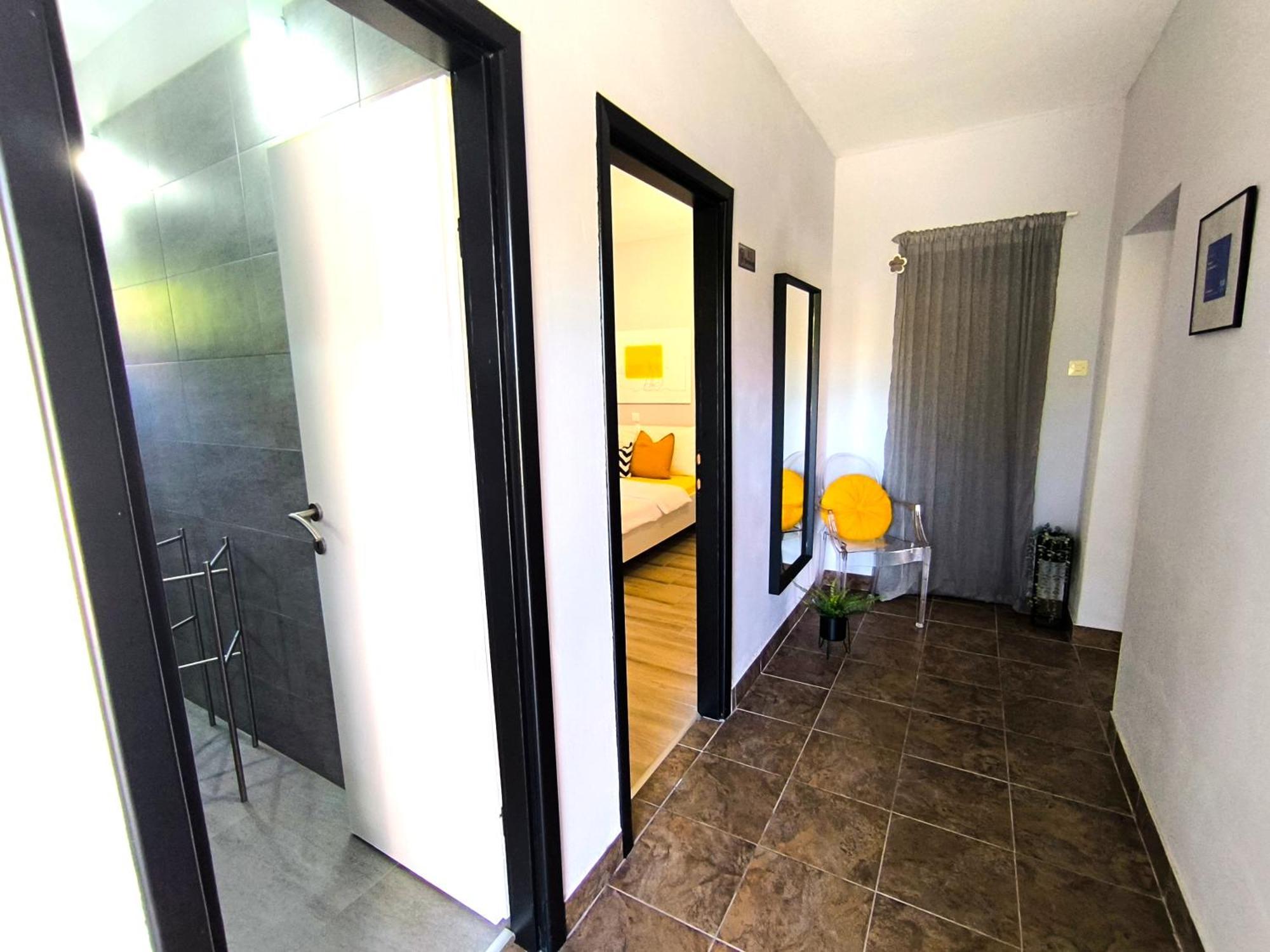 House Kapetanovic Hotel Palit Room photo